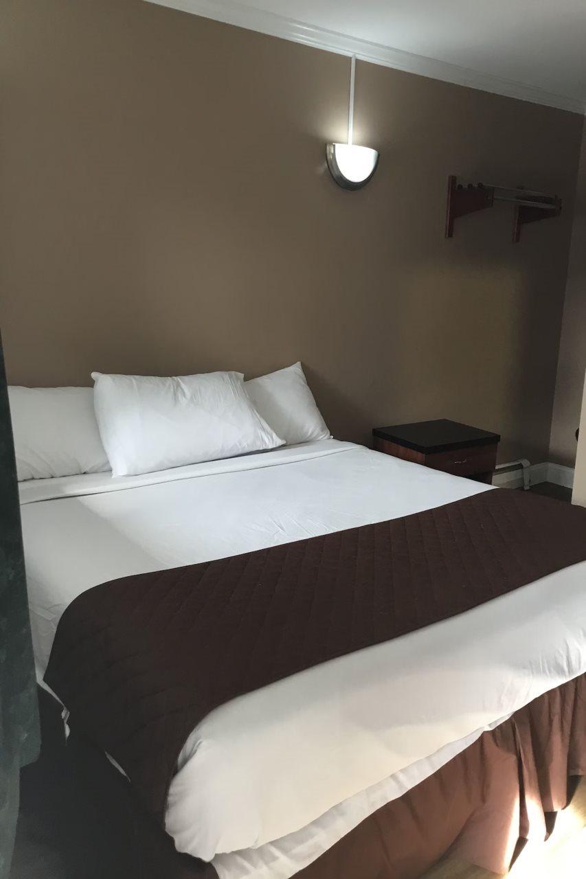 Americas Best Value Inn Avenel Woodbridge Zewnętrze zdjęcie