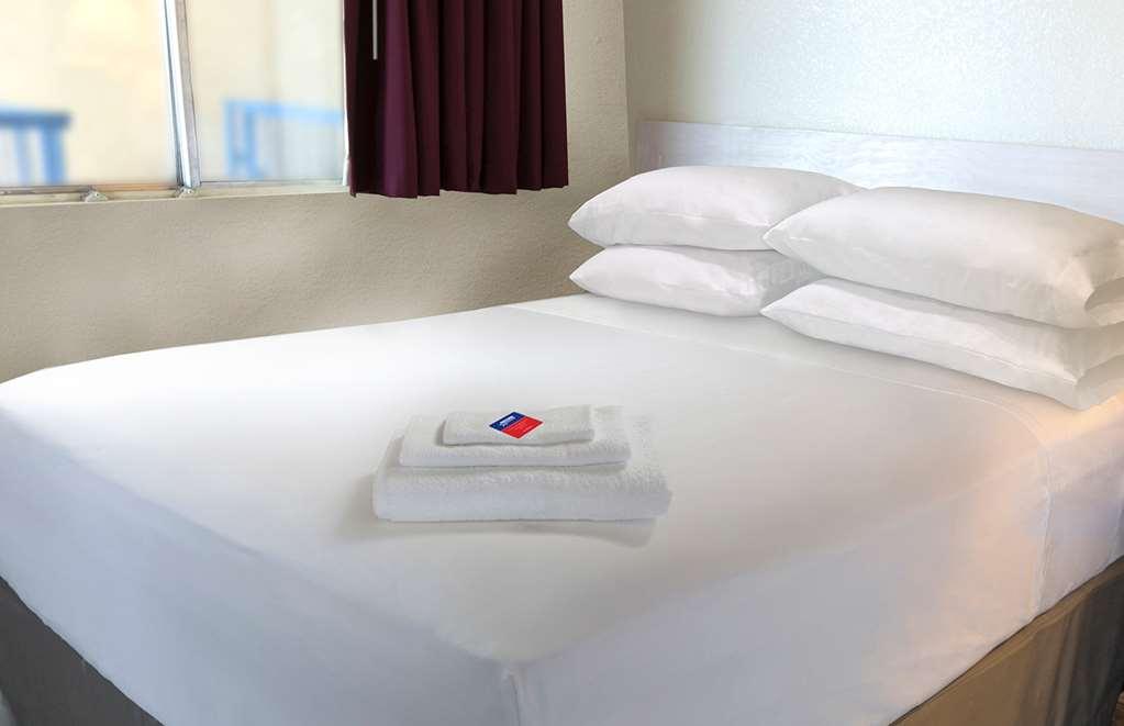 Americas Best Value Inn Avenel Woodbridge Pokój zdjęcie